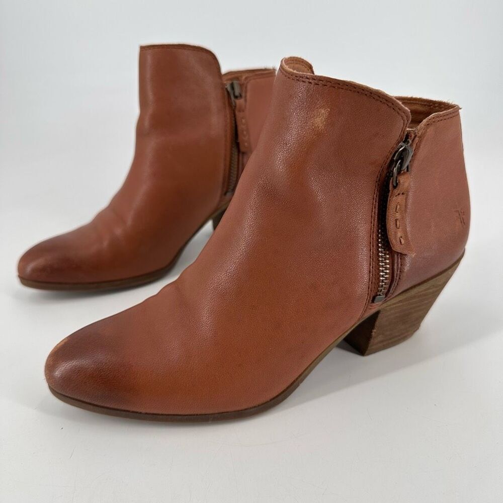 Frye Judith Zip Ankle Bootie Whiskey Cognac Brown Size 7 Double zipper boot